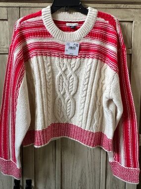 NWT American Eagle AE Women’s Sweater Top Pullover Medium M - NEW